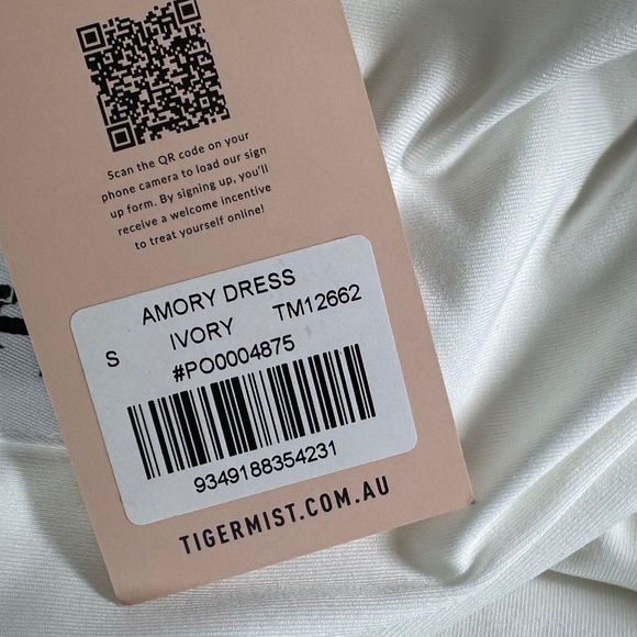 Tiger Mist Australia NWT Amory Ivory Cutout Bodycon Dress Sz S - Picture 3 of 4